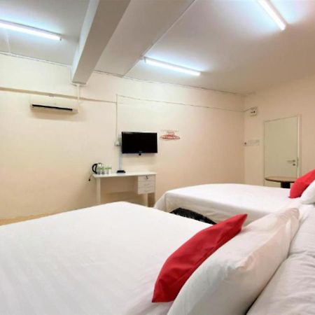 B Hotel Penang George Town  Kültér fotó