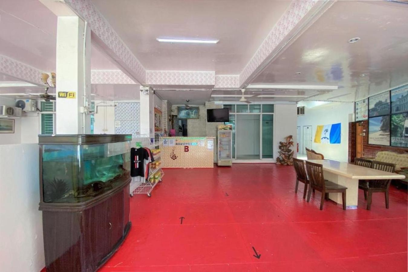 B Hotel Penang George Town  Kültér fotó